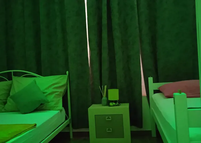 Dioklecijan Delux Hostel *