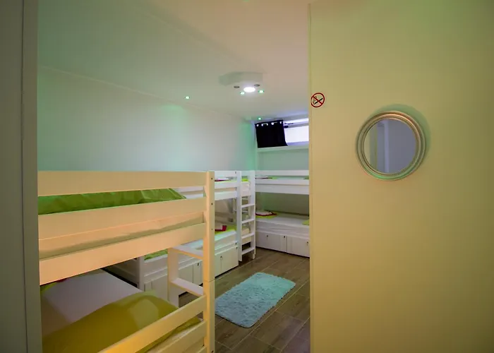 Hostel Dioklecijan Delux *